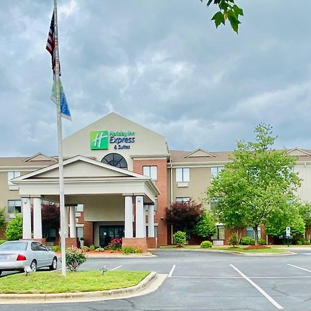 Holiday Inn Express & Suites Reidsville By Ihg Екстер'єр фото