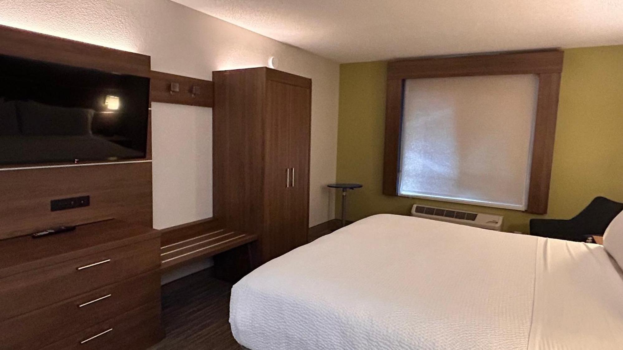 Holiday Inn Express & Suites Reidsville By Ihg Екстер'єр фото